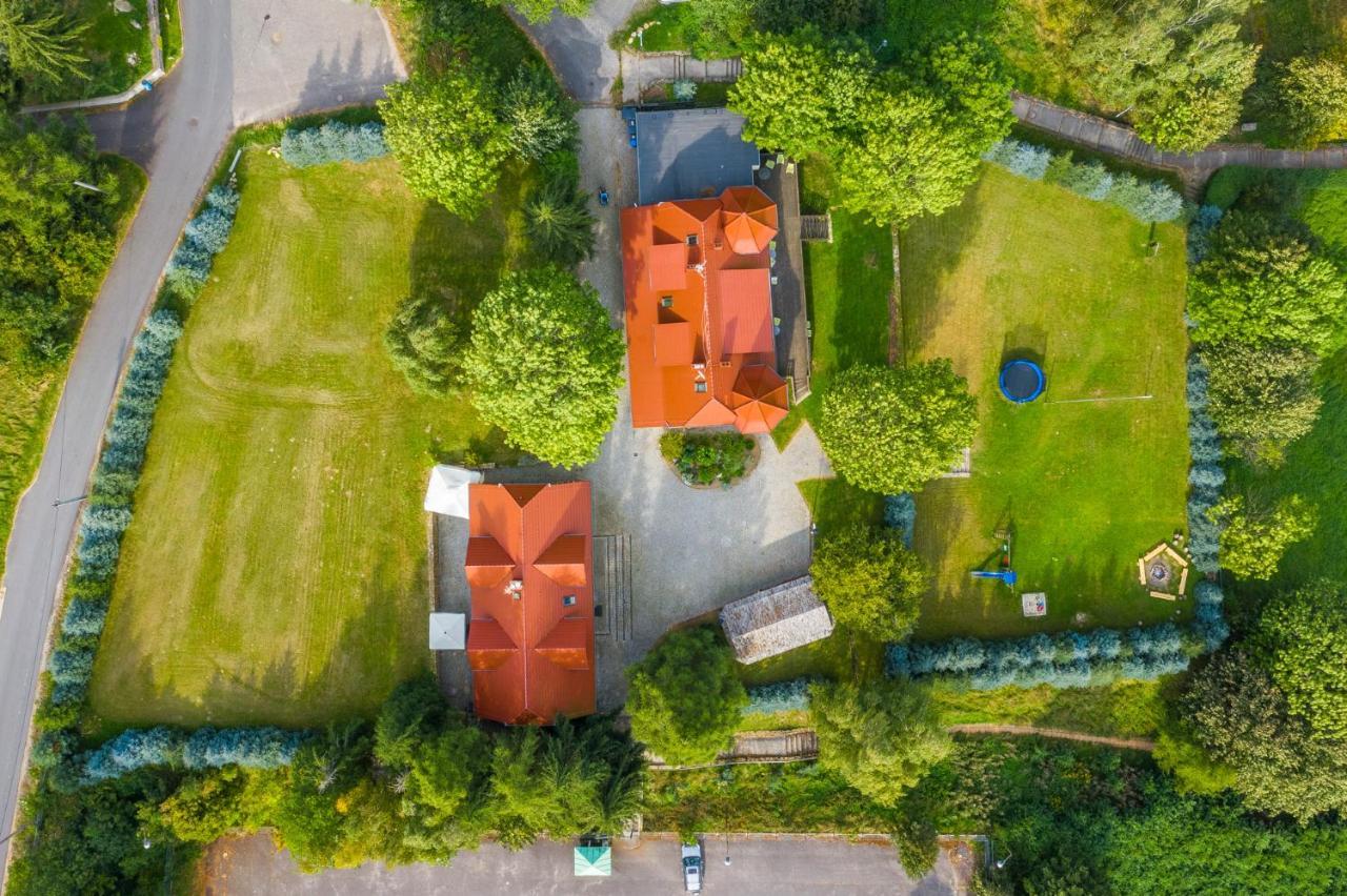 Willa Wiezyczki Świeradów-Zdrój Exteriör bild
